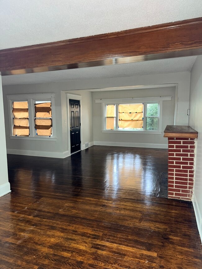 61 Courtland Ave, Unit Lower in Buffalo, NY - Building Photo - Building Photo