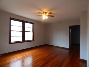 2569 Myra St-Unit -3 in Jacksonville, FL - Building Photo - Building Photo