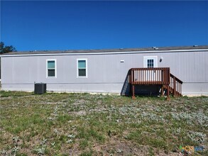 220 County Rd 2600 in Lometa, TX - Building Photo - Building Photo