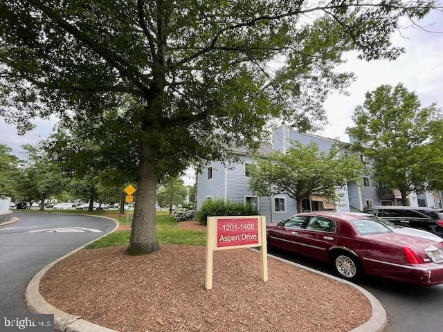 1202 Aspen Dr in Plainsboro, NJ - Building Photo - Building Photo