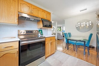 2023-2023 Winfield Dr in Abbotsford, BC - Building Photo - Building Photo
