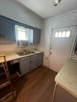111 W 7th St in Monroe, MI - Building Photo