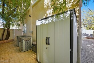 10457 Chrisman Ave in Las Vegas, NV - Building Photo - Building Photo