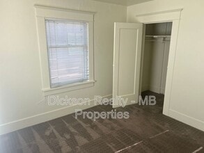 54 S Wells Ave in Reno, NV - Building Photo - Building Photo