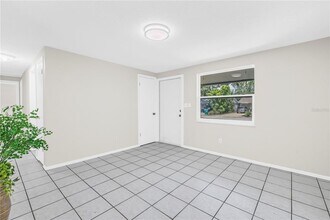 10920 111th St N in Largo, FL - Building Photo - Building Photo