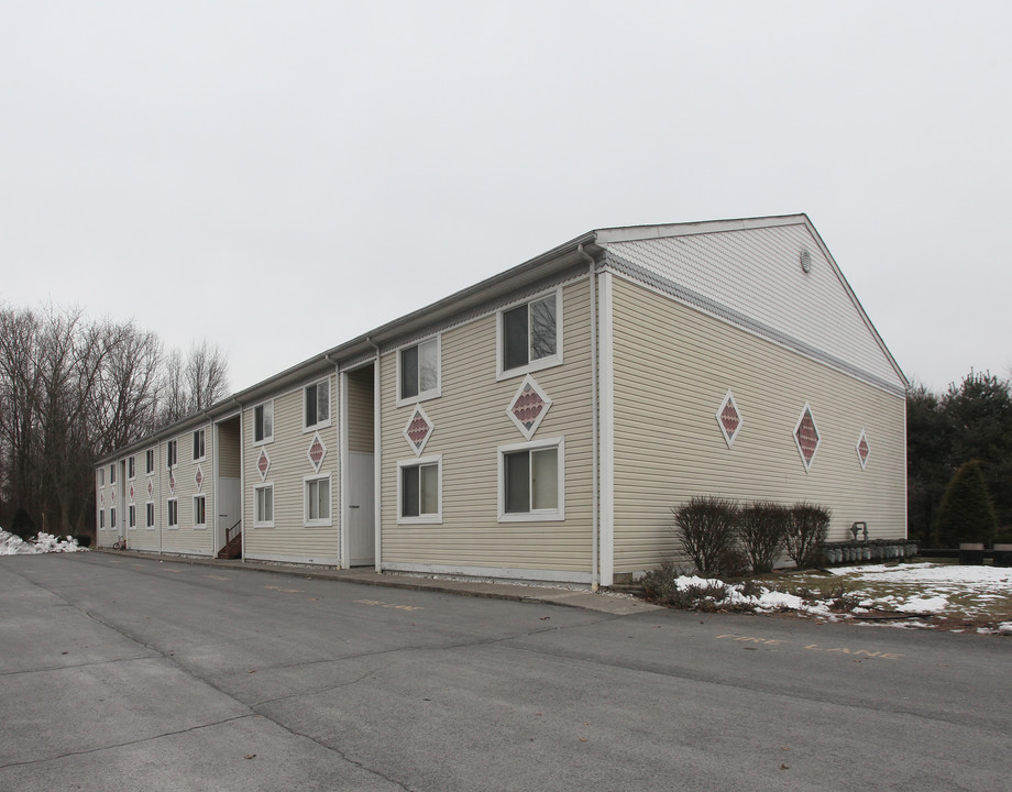 55 Leggs Mill Rd in Lake Katrine, NY - Building Photo