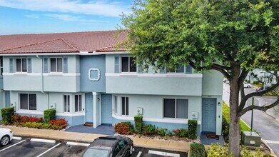 1912 Hibiscus Ln in Riviera Beach, FL - Building Photo - Building Photo