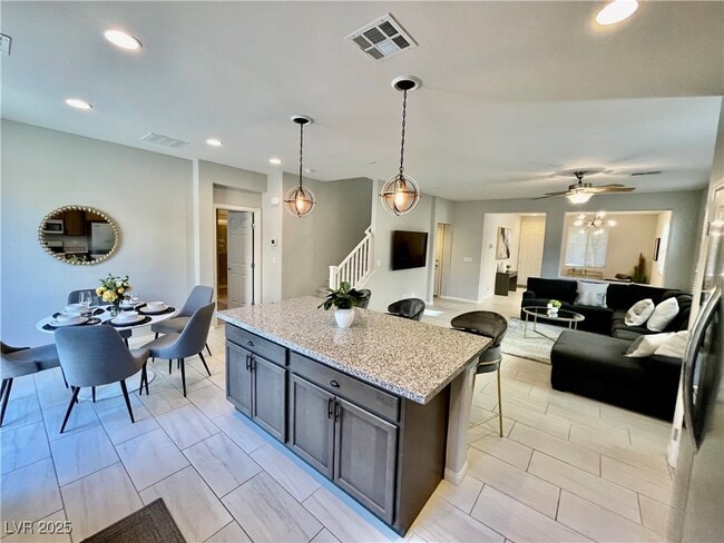 173 Elexese Ct in Las Vegas, NV - Building Photo - Building Photo