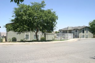 Noel Studios in Bakersfield, CA - Building Photo