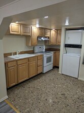 1547 Sturgus Ave S in Seattle, WA - Building Photo - Building Photo