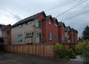 3820-3824 Whitman Ave N in Seattle, WA - Building Photo - Building Photo