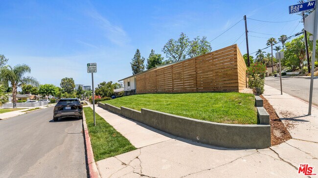 property at 5304 Baza Ave