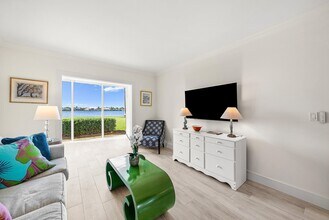 2170 Ibis Isle Rd in Palm Beach, FL - Building Photo - Building Photo