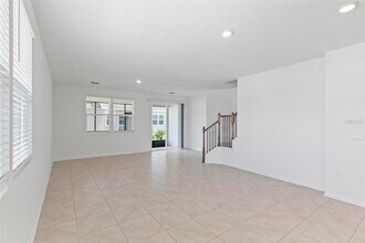 516 Redbud Rd in Palm Coast, FL - Building Photo - Building Photo