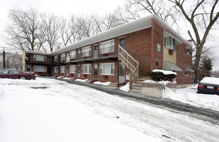 7048 S Dante Ave in Chicago, IL - Building Photo
