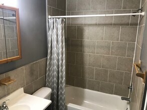 47 Elberon Pl in Albany, NY - Building Photo - Building Photo