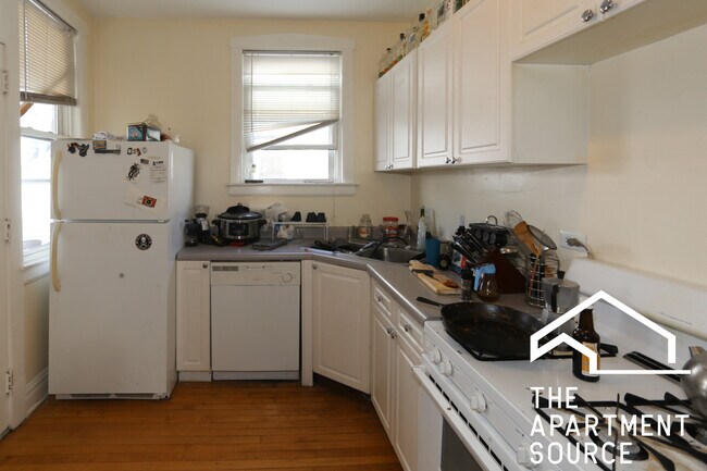 3538 W Grace St in Chicago, IL - Building Photo - Building Photo