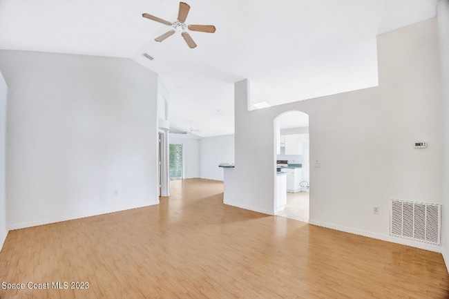 958 Pine Creek Cir NE in Palm Bay, FL - Building Photo - Building Photo