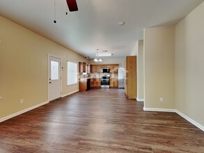 18042 Platinum Springs Dr in Tomball, TX - Building Photo - Building Photo