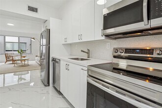 740 82nd St in Miami Beach, FL - Building Photo - Building Photo
