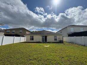 13465 Fladgate Mark Drive in Riverview, FL - Building Photo - Building Photo