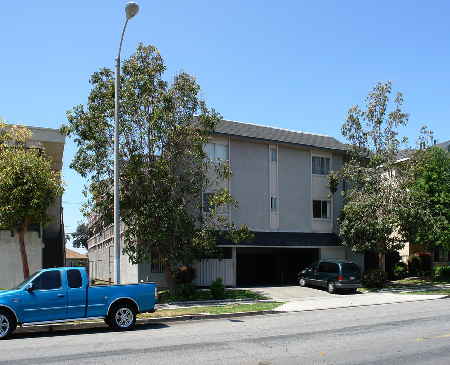 1810 S. Broadway in Santa Ana, CA - Foto de edificio