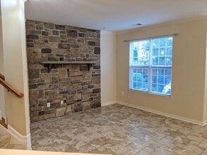 105 Leather Fern Way in Frederick, MD - Building Photo - Building Photo