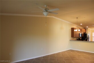 13751 Julias Way in Ft. Myers, FL - Building Photo - Building Photo