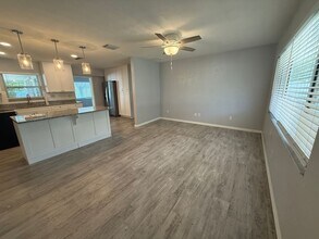 5321 12th Ave N in St. Petersburg, FL - Building Photo - Building Photo