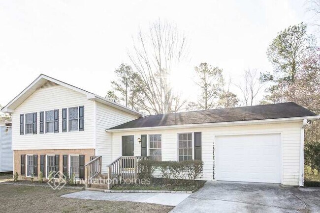 property at 4032 Cumberland Dr SW