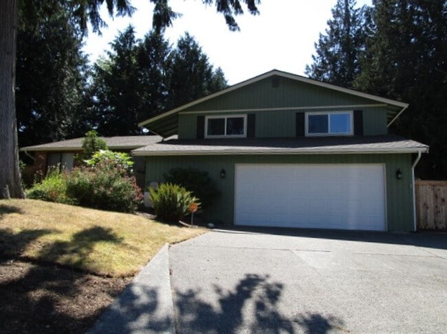 property at 1009 Chippewa Dr