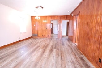 321 Michael Cir in Mary Esther, FL - Building Photo - Building Photo