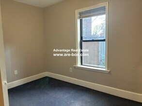 37 Sheafe St in Boston, MA - Building Photo - Building Photo