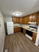 3113 Carriage Dr SW in Cedar Rapids, IA - Building Photo - Building Photo