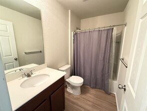 6016 Anchors Landing Pass in Fort Worth, TX - Building Photo - Building Photo