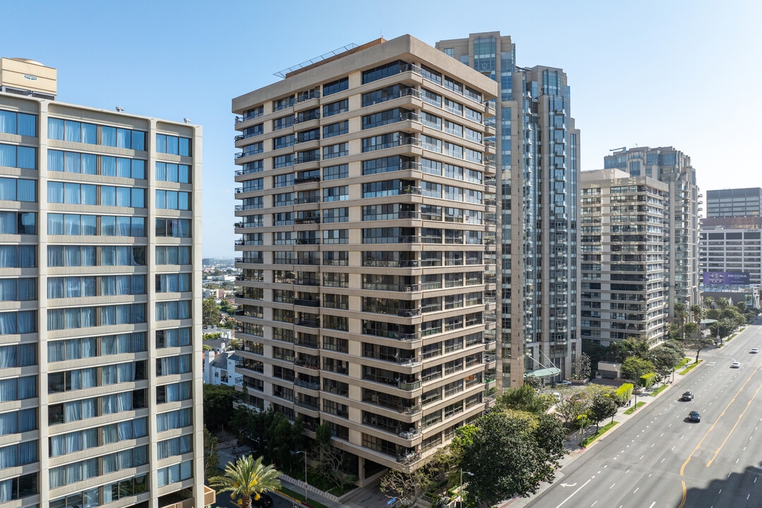 The Westford in Los Angeles, CA - Building Photo