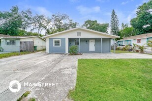 3204 N Highland Ave in Tampa, FL - Building Photo