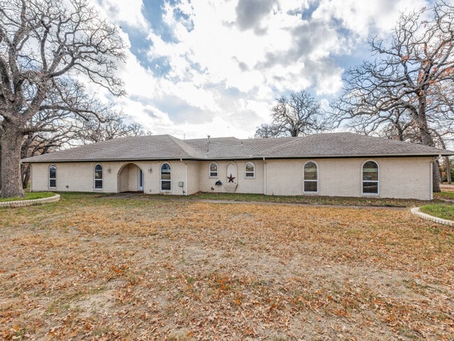7335 Reed Rd in Azle, TX - Building Photo - Building Photo