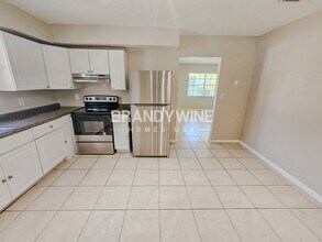3407 E Hanna Ave in Tampa, FL - Building Photo - Building Photo