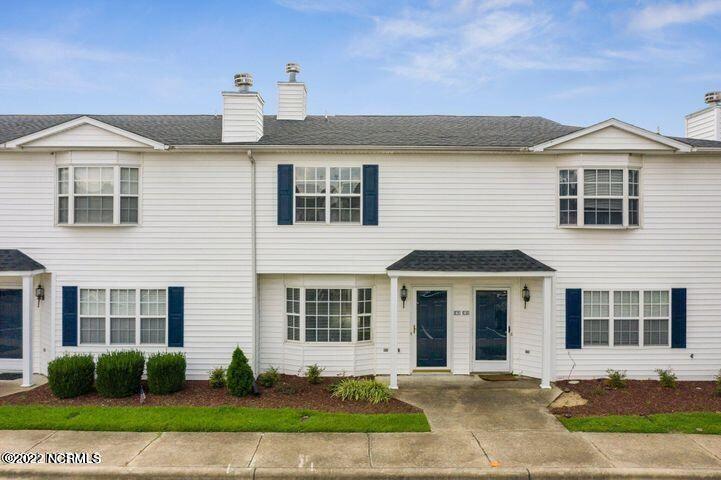 1035 Spring Forest Rd in Greenville, NC - Building Photo