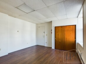 1111 N George St-Unit -1111 N George St - C in York, PA - Foto de edificio - Building Photo