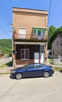 1526 2nd Ave in Beaver Falls, PA - Building Photo