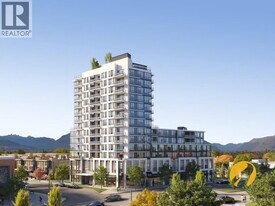 3996 Dumfries St in Vancouver, BC - Building Photo