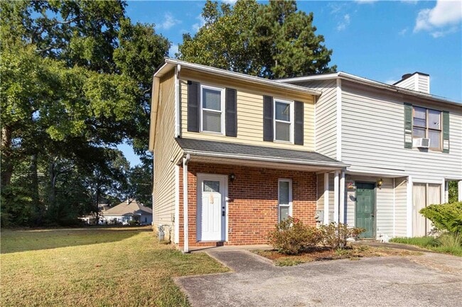 1587 Springleaf Point SE in Smyrna, GA - Building Photo - Building Photo