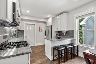 103 Belgrade Ave in Boston, MA - Building Photo - Building Photo