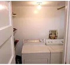 3626 Veteran Ave, Unit Back House in Los Angeles, CA - Foto de edificio - Building Photo