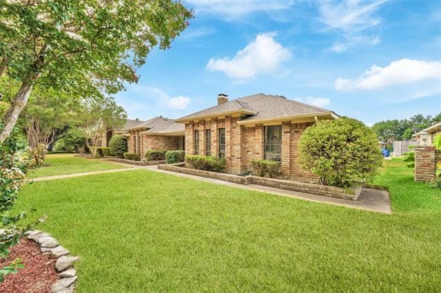 9738 Amberley Dr in Dallas, TX - Building Photo - Building Photo