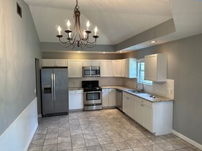 766 Terry Ave in Springdale, AR - Building Photo - Building Photo