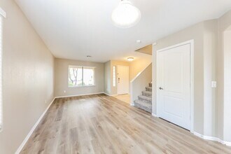 2534 W Blue Sky Dr in Phoenix, AZ - Foto de edificio - Building Photo