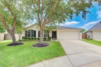 4931 Lake Catherine Ct in Richmond, TX - Building Photo - Building Photo